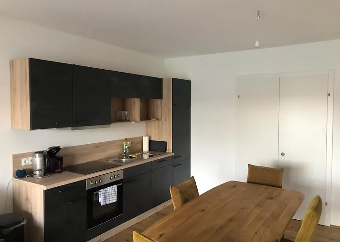 Studentenwohnung Apartment *